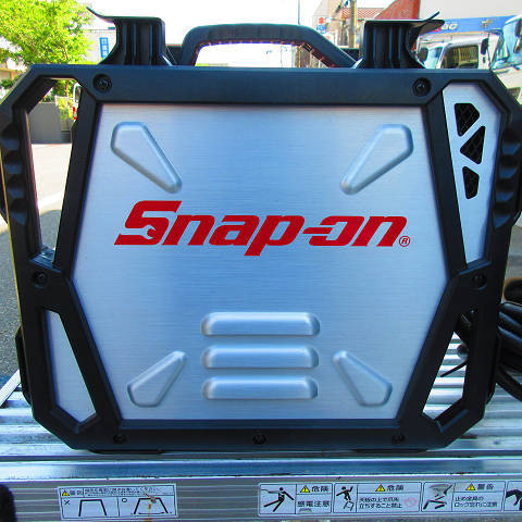 Snap-on　スナップオン　インバーターＭＩＧ半自動溶接機 SEMIGI-140高価買取致しました。